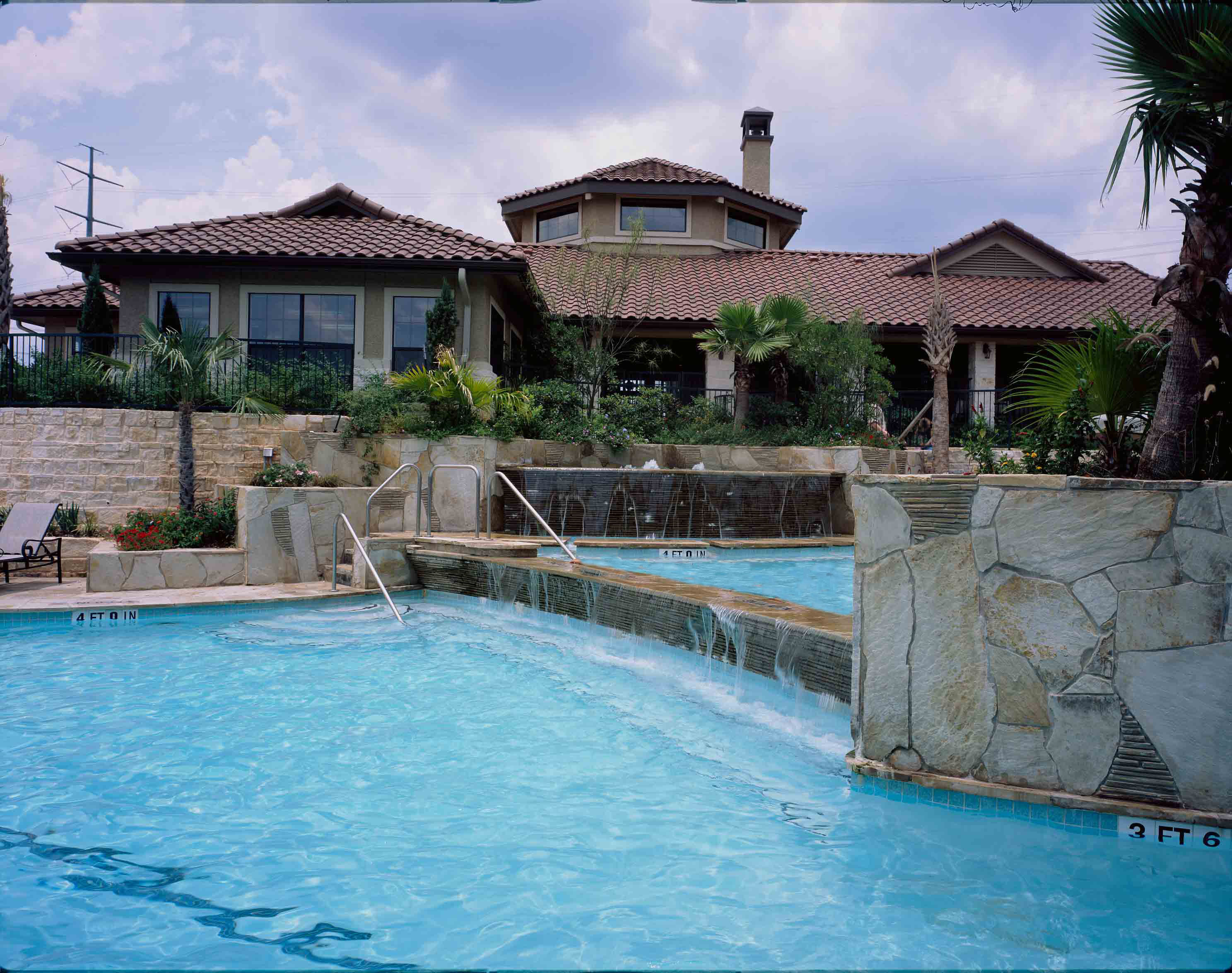 Sendero Ridge