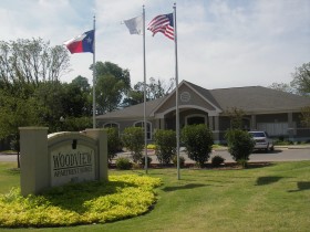 Clubhouse and Entrance